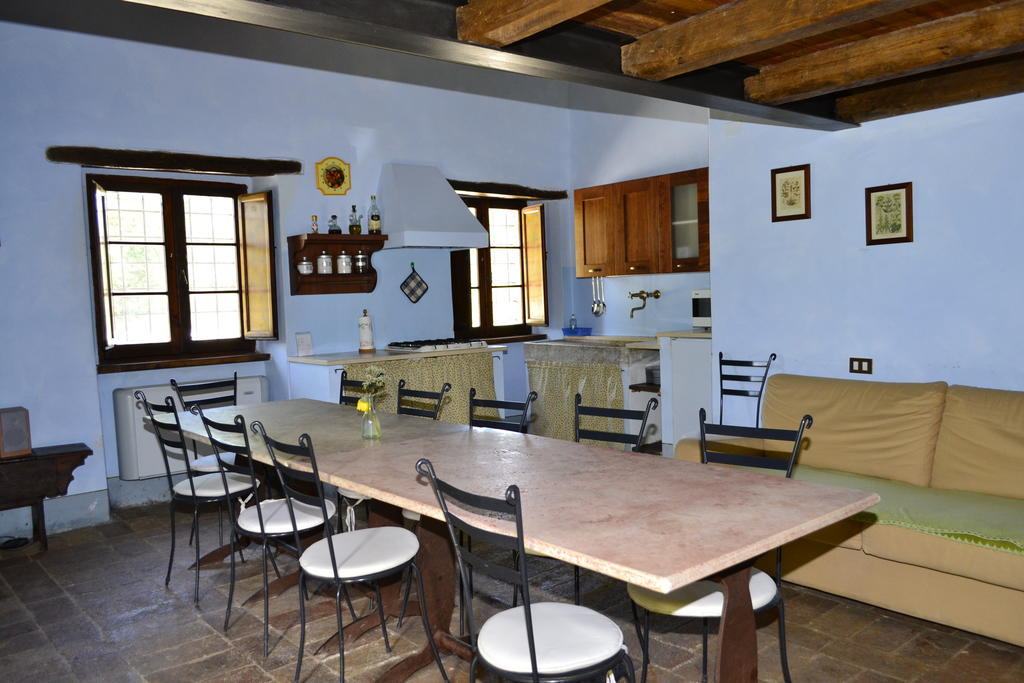 Locanda Rovicciano Castel Ritaldi Экстерьер фото