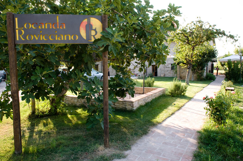 Locanda Rovicciano Castel Ritaldi Экстерьер фото